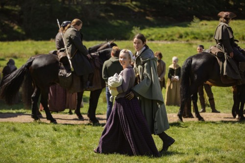 outlander-episode-503-free-will-promotional-photo-13.jpg